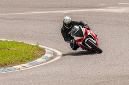 Interm&eacute;diaire