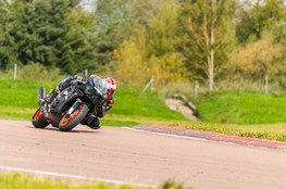 Groupe 1 - met de l'angle !