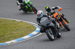 Interm&eacute;diaires - Ludo