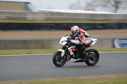 Interm&eacute;diaires