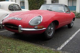 Jaguar E-TYPE (Avant)