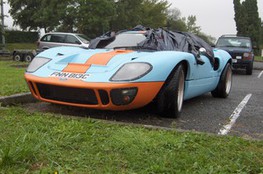 FORD GT 40 (bleue)