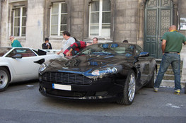 Aston Martin Vanquish 3